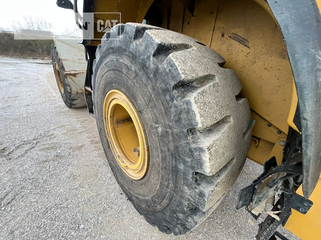 Chargeuse sur pneus Cat 962M