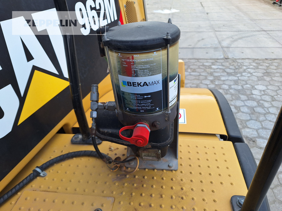 Chargeuse sur pneus Cat 962M