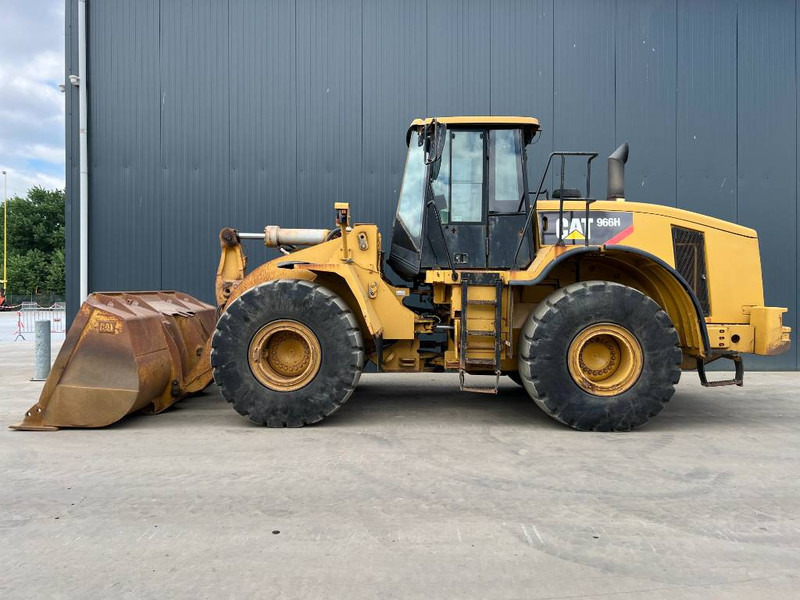 Chargeuse sur pneus Cat 966H - Full Steering