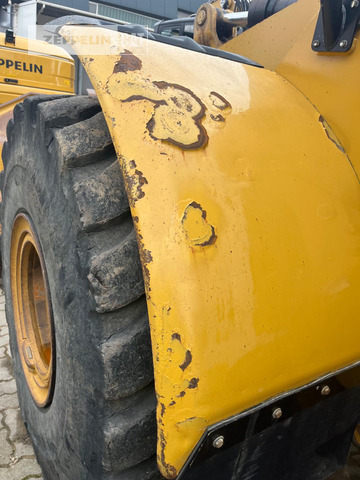 Chargeuse sur pneus Cat 966KXE