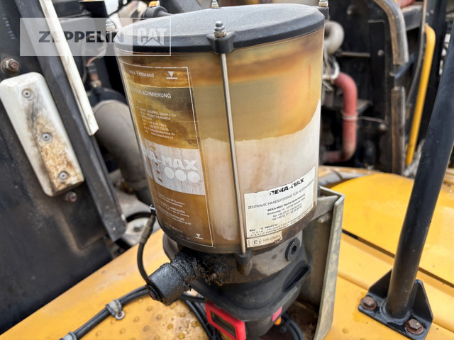 Chargeuse sur pneus Cat 966KXE