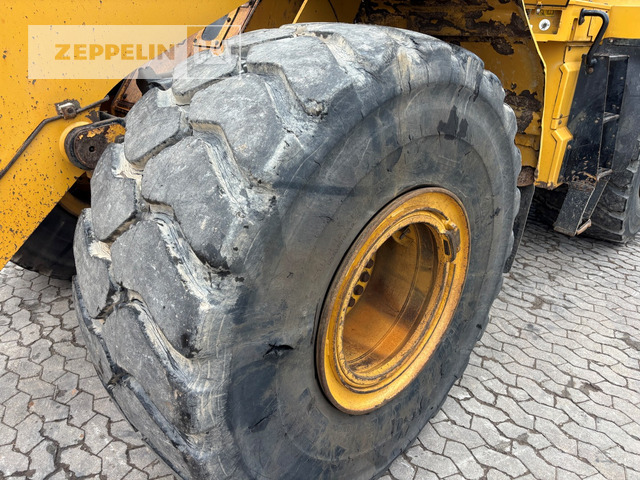 Chargeuse sur pneus Cat 966KXE