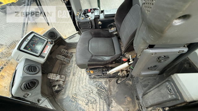 Chargeuse sur pneus Cat 966M