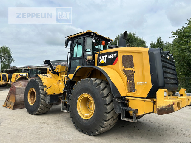 Chargeuse sur pneus Cat 966M