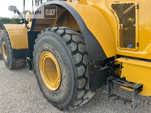 Chargeuse sur pneus Cat 966M