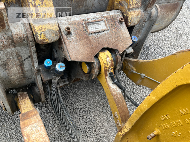 Chargeuse sur pneus Cat 966M