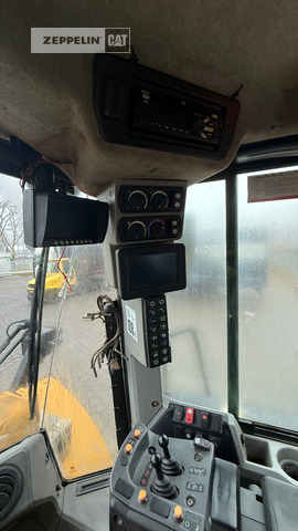 Chargeuse sur pneus Cat 966M