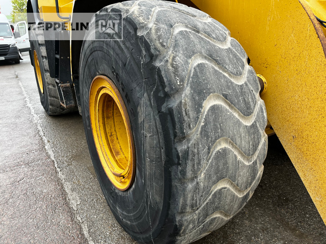 Chargeuse sur pneus Cat 966M