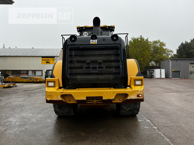 Chargeuse sur pneus Cat 966M