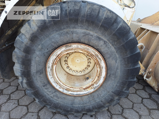 Chargeuse sur pneus Cat 966M