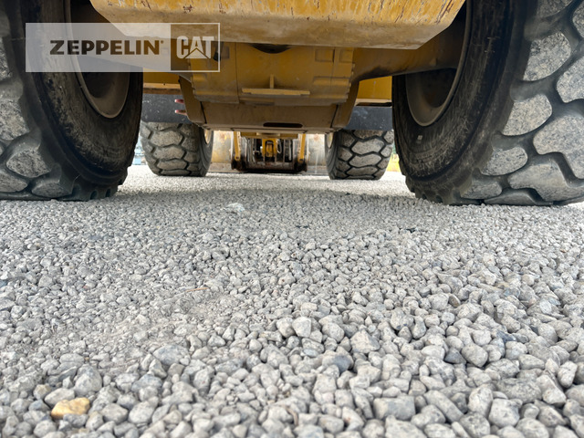 Chargeuse sur pneus Cat 966M