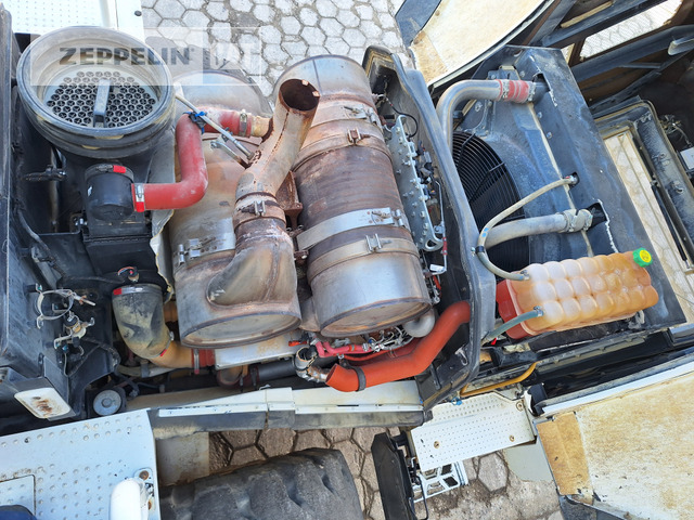 Chargeuse sur pneus Cat 966M