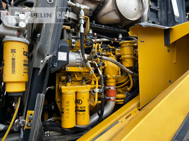 Chargeuse sur pneus Cat 966M