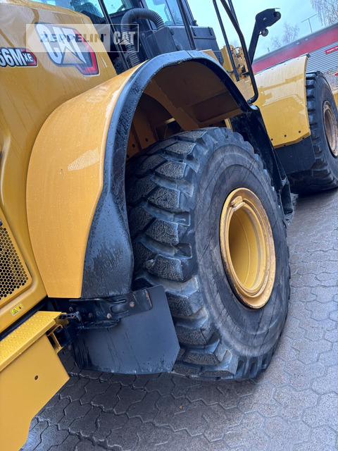 Chargeuse sur pneus Cat 966MXE