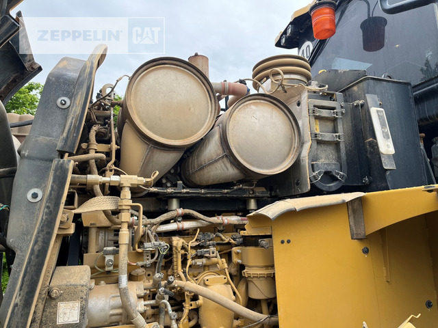 Chargeuse sur pneus Cat 966MXE