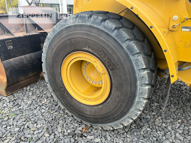 Chargeuse sur pneus Cat 966MXE