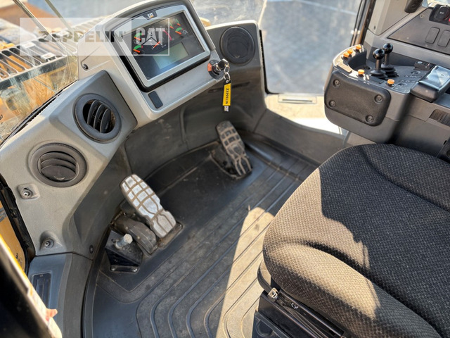 Chargeuse sur pneus Cat 966MXE