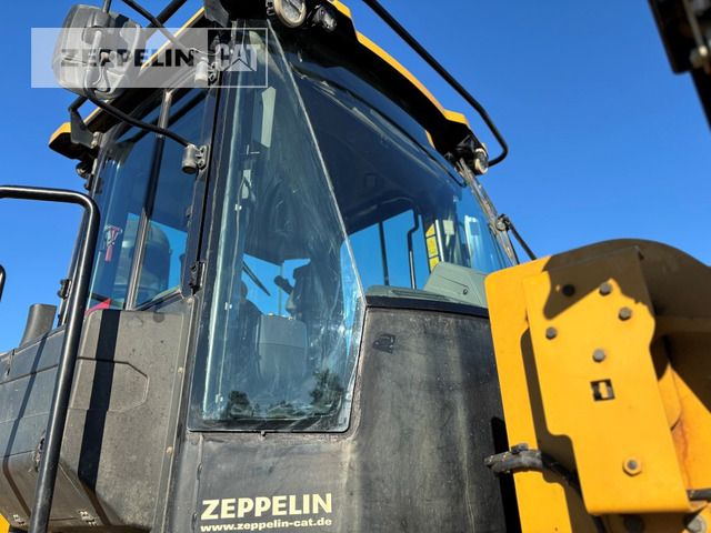 Chargeuse sur pneus Cat 966MXE