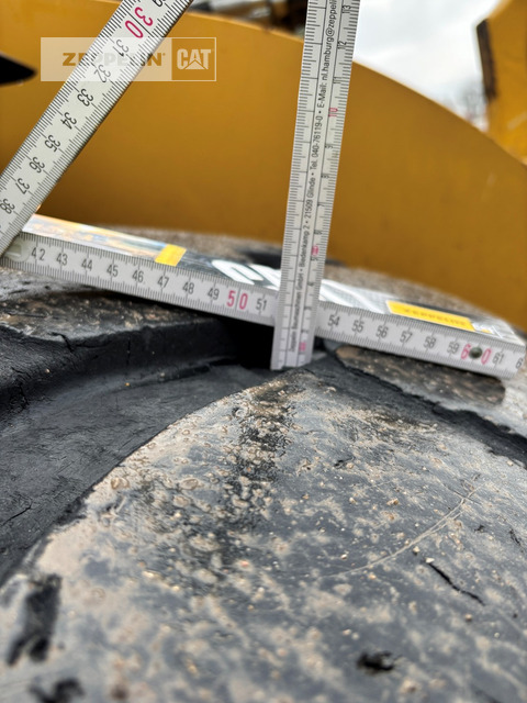 Chargeuse sur pneus Cat 966MXE