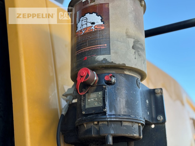 Chargeuse sur pneus Cat 966MXE