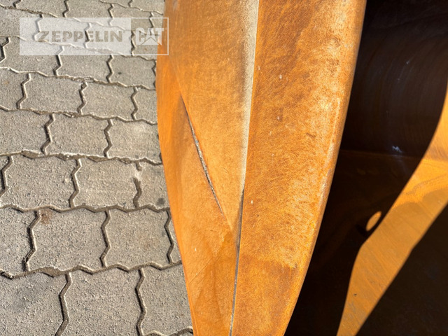 Chargeuse sur pneus Cat 966MXE