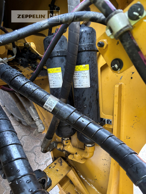 Chargeuse sur pneus Cat 966MXE