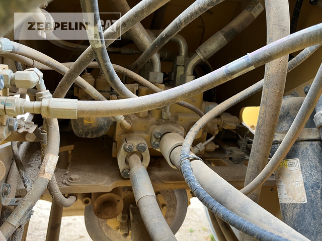 Chargeuse sur pneus Cat 966MXE