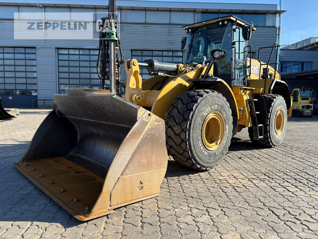 Chargeuse sur pneus Cat 966XE