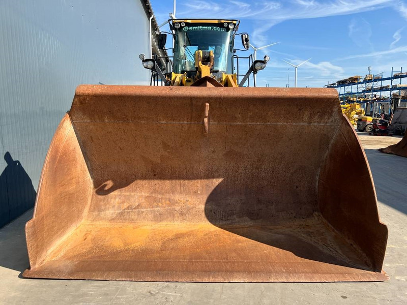 Chargeuse sur pneus Cat 972M