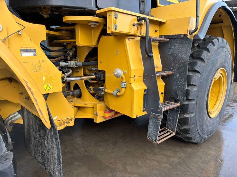 Chargeuse sur pneus Cat 972M