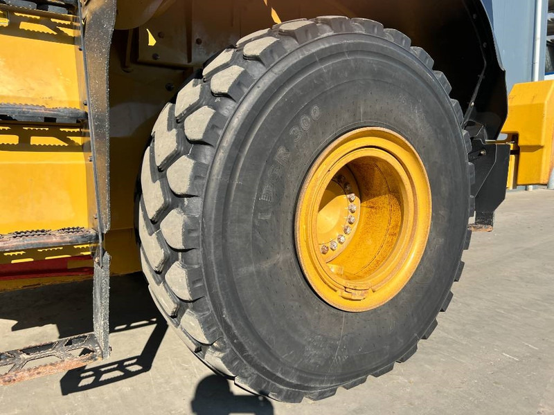 Chargeuse sur pneus Cat 972M