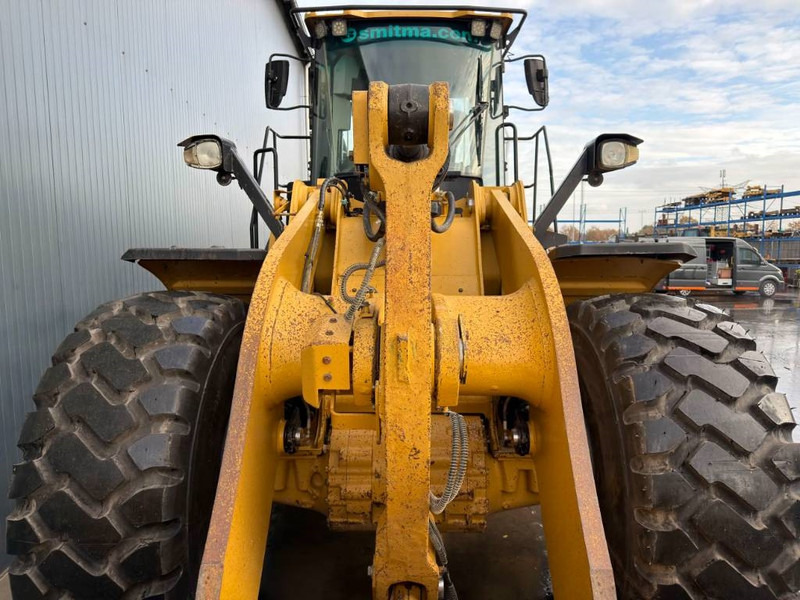 Chargeuse sur pneus Cat 972M