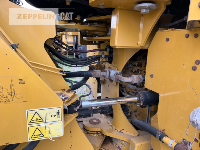 Chargeuse sur pneus Cat 972M