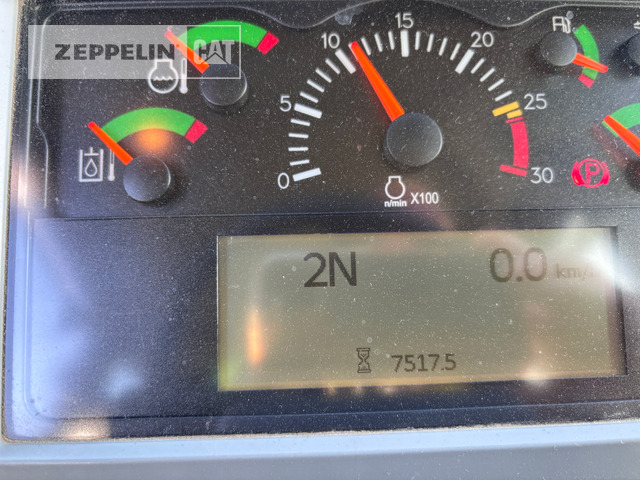 Chargeuse sur pneus Cat 972M