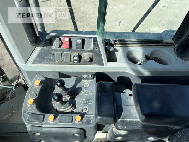 Chargeuse sur pneus Cat 972MXE