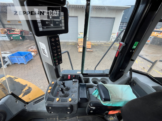 Chargeuse sur pneus Cat 972MXE