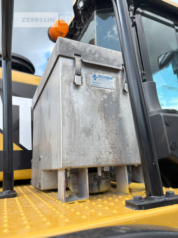 Chargeuse sur pneus Cat 972MXE