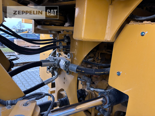 Chargeuse sur pneus Cat 972MXE