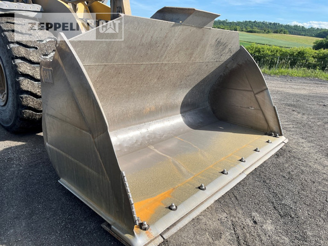 Chargeuse sur pneus Cat 972MXE