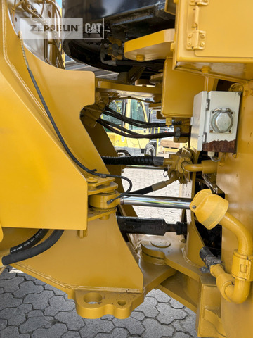 Chargeuse sur pneus Cat 972MXE