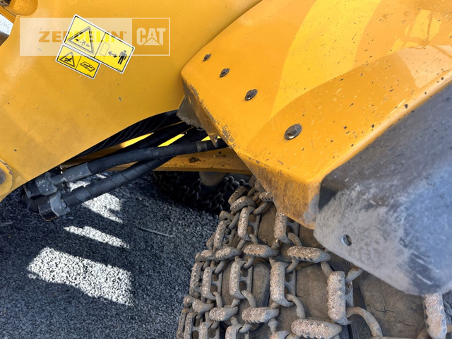 Chargeuse sur pneus Cat 980M