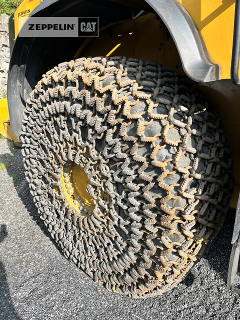 Chargeuse sur pneus Cat 980M
