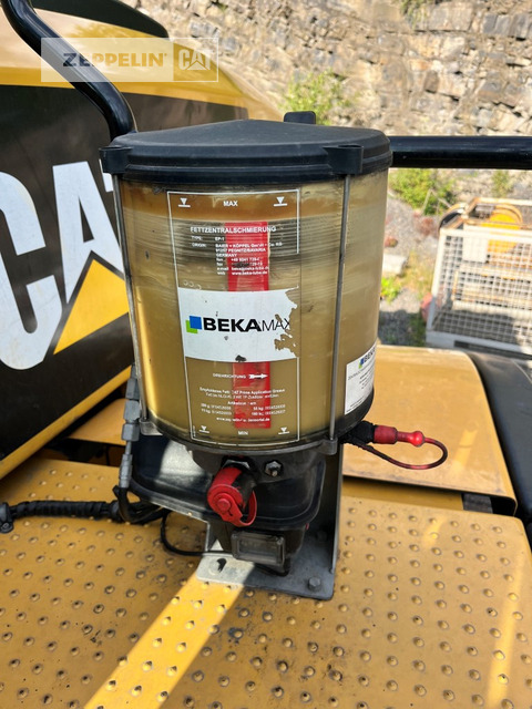 Chargeuse sur pneus Cat 980M