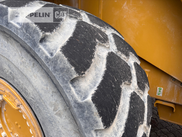 Chargeuse sur pneus Cat 980M
