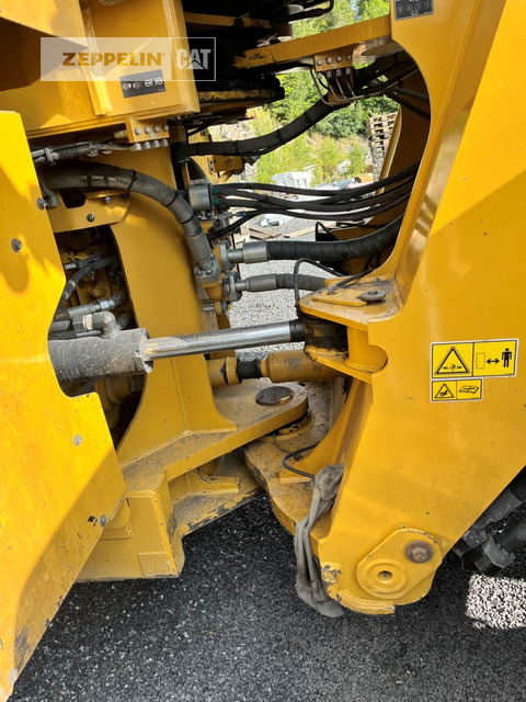 Chargeuse sur pneus Cat 980M