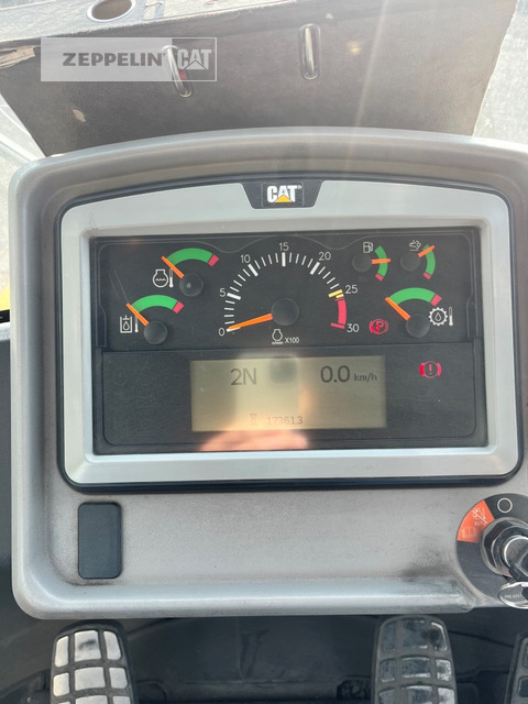 Chargeuse sur pneus Cat 980M