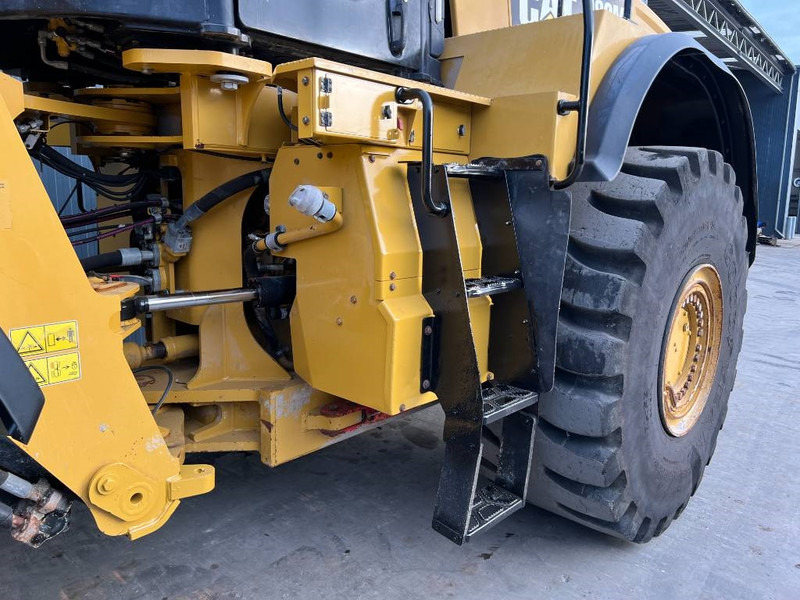 Chargeuse sur pneus Cat 980M - DUTCH MACHINE