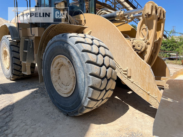 Chargeuse sur pneus Cat 982M