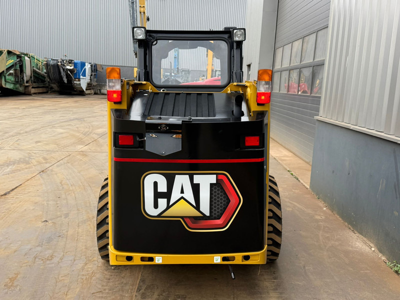 Chargeuse sur pneus Caterpillar 216B3