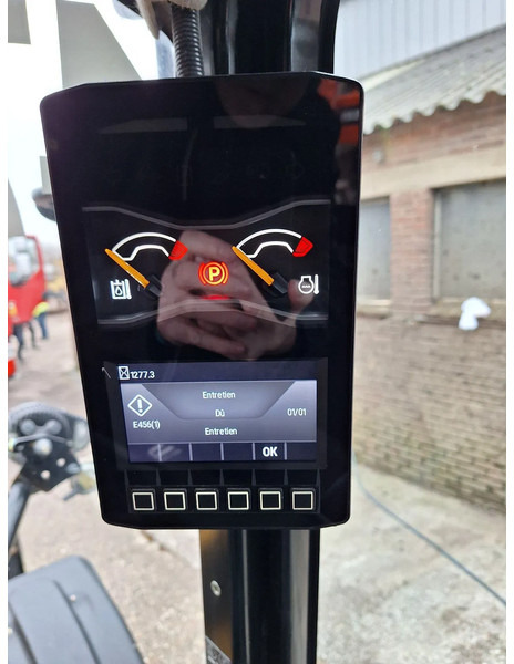 Chargeuse sur pneus Caterpillar 906